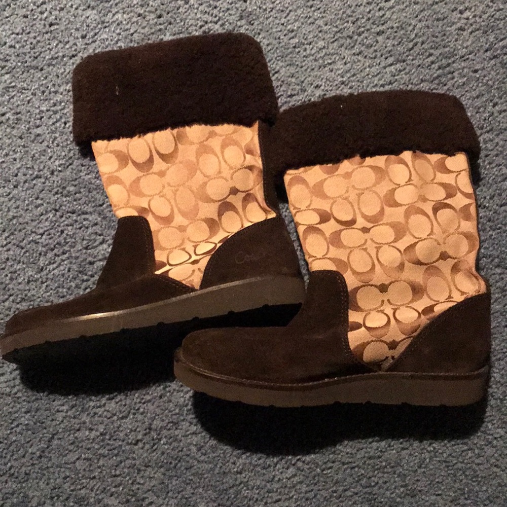 Coach boots